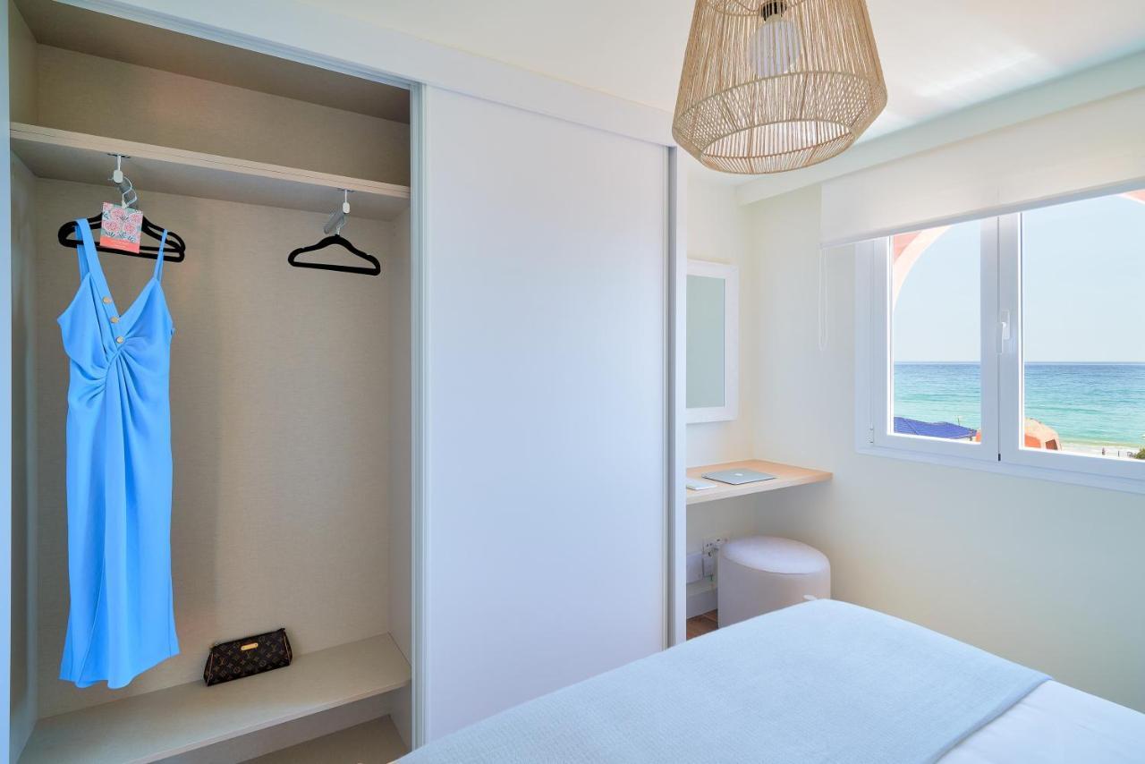 Sea Suite Beachfront Marbella Ngoại thất bức ảnh