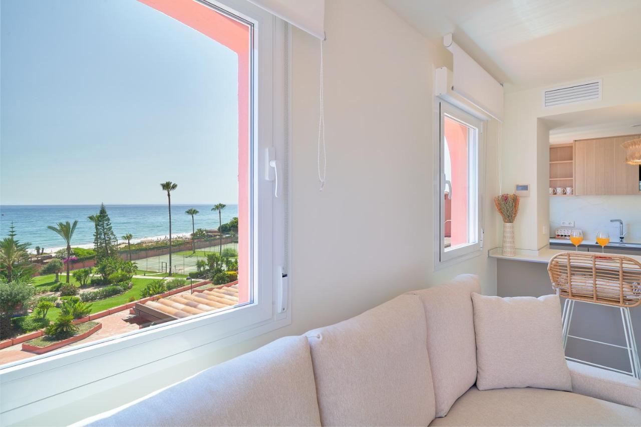 Sea Suite Beachfront Marbella Ngoại thất bức ảnh