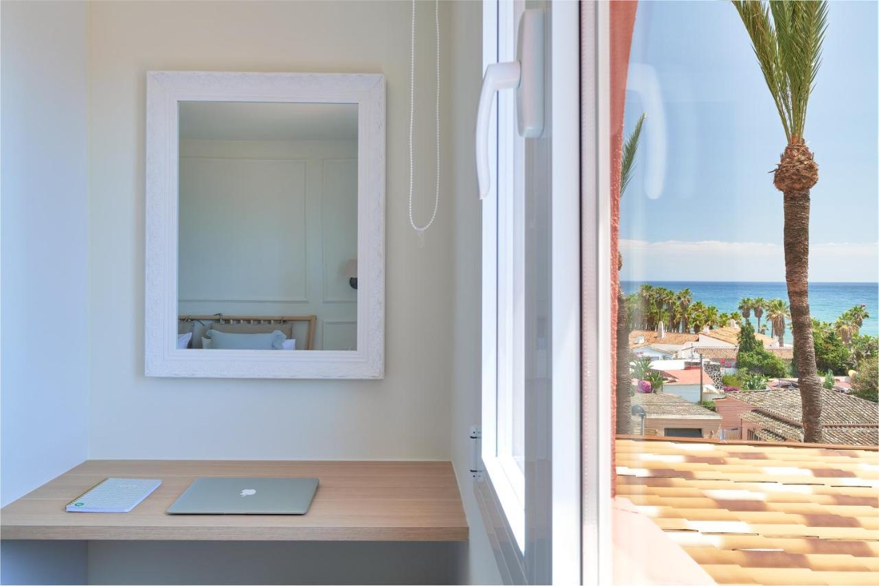 Sea Suite Beachfront Marbella Ngoại thất bức ảnh